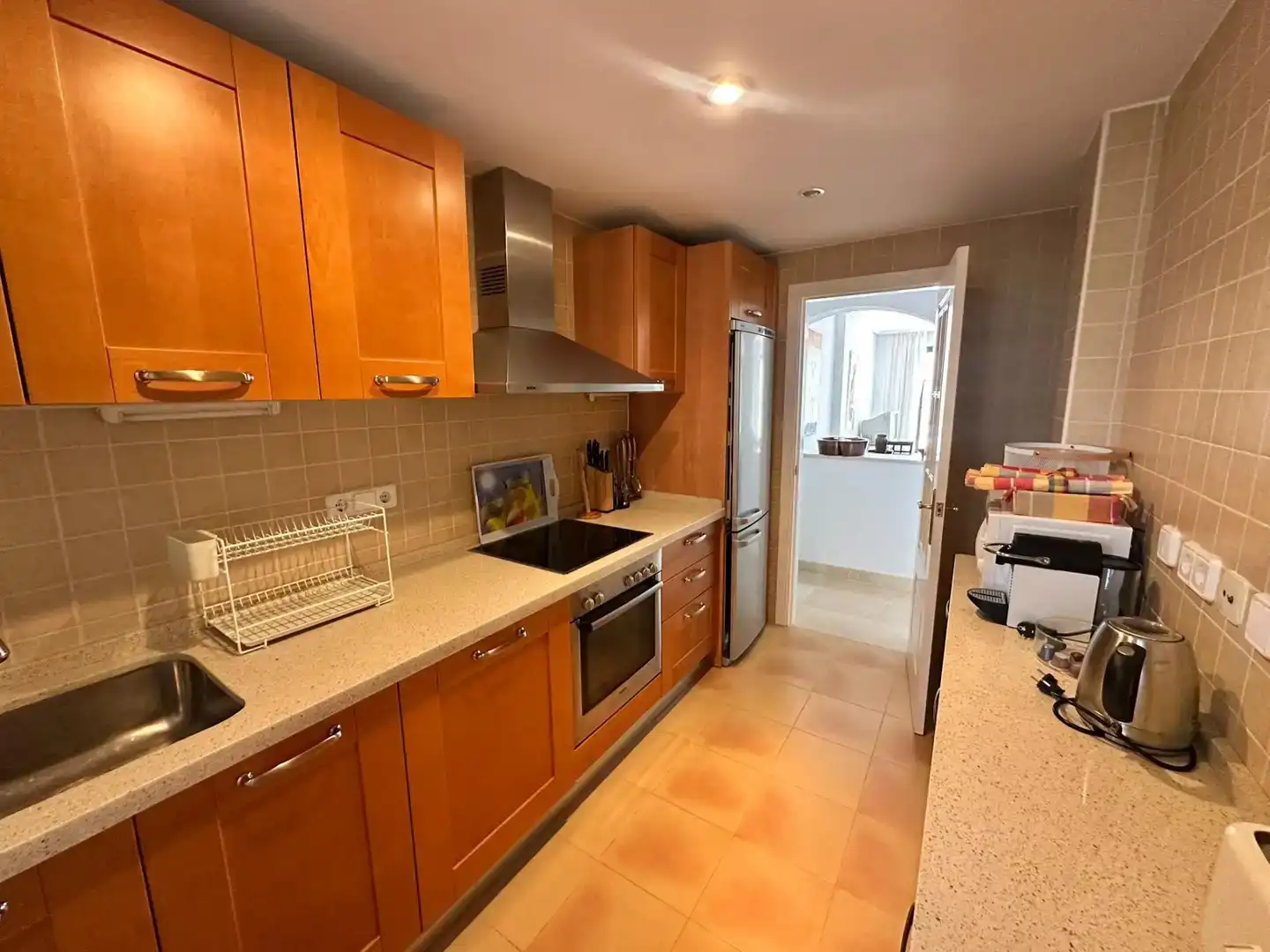 Cuina de Apartament de lloguer en Benahavís amb Aire condicionat i Piscina