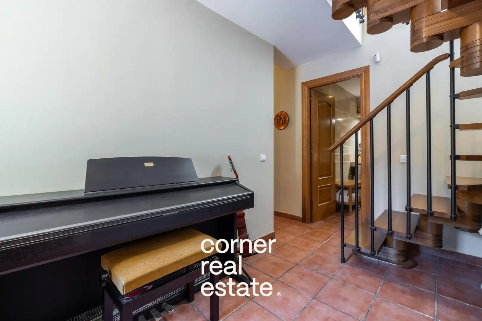 Vista exterior de Casa o chalet en venta en Molins de Rei con Aire acondicionado, Calefacción y Jardín privado