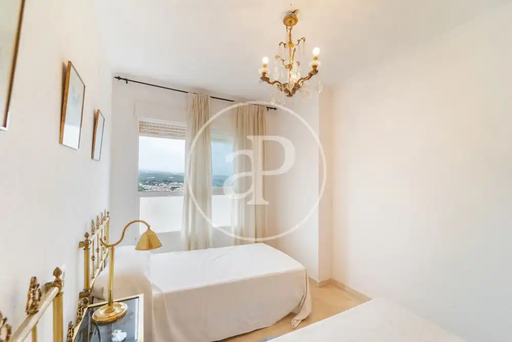 Bedroom of Flat for sale in Benidorm  with Air Conditioner, Heating and Terrace