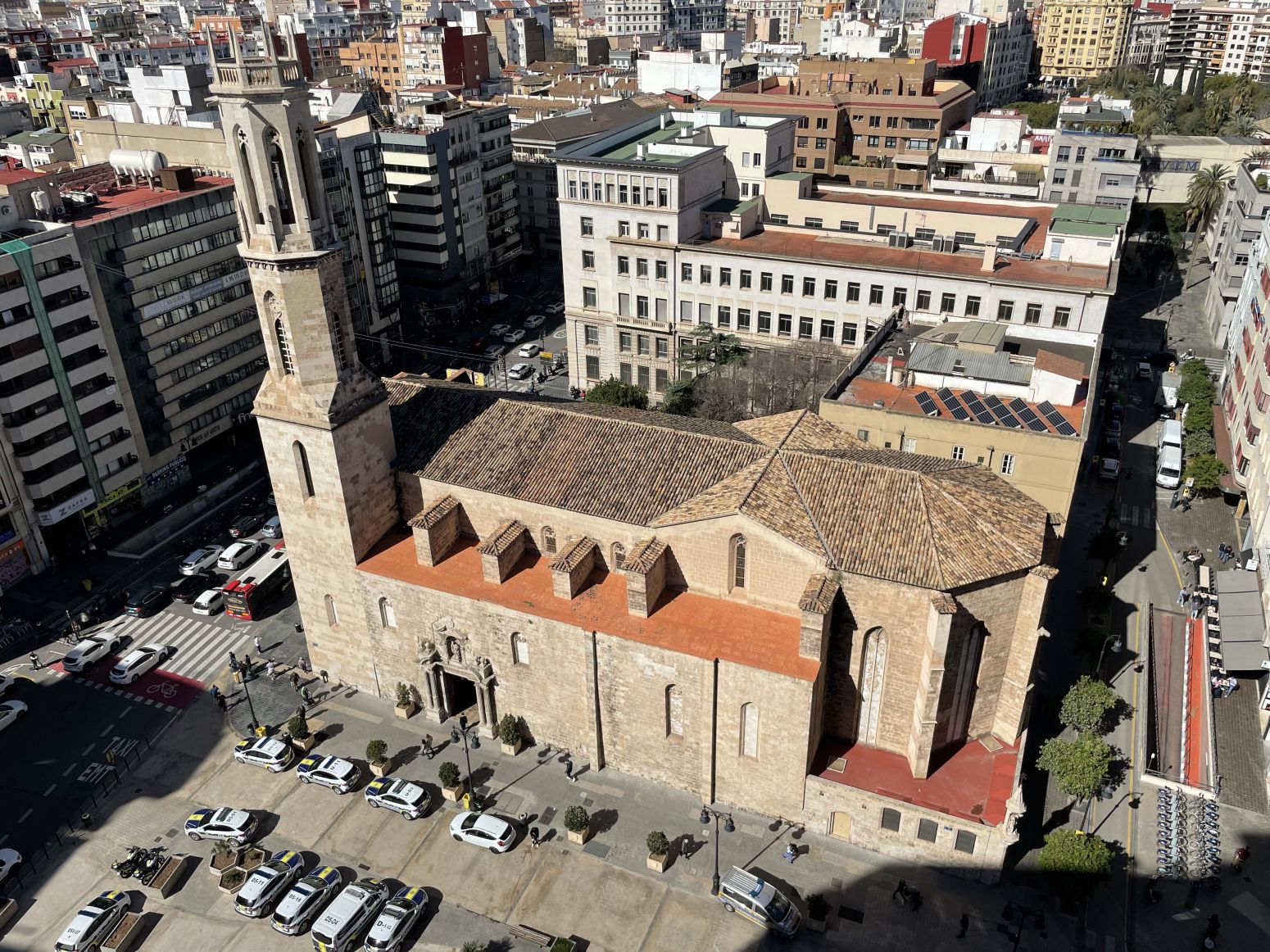 Vista exterior de Pis en venda en  Valencia Capital amb Aire condicionat, Parquet i Balcó