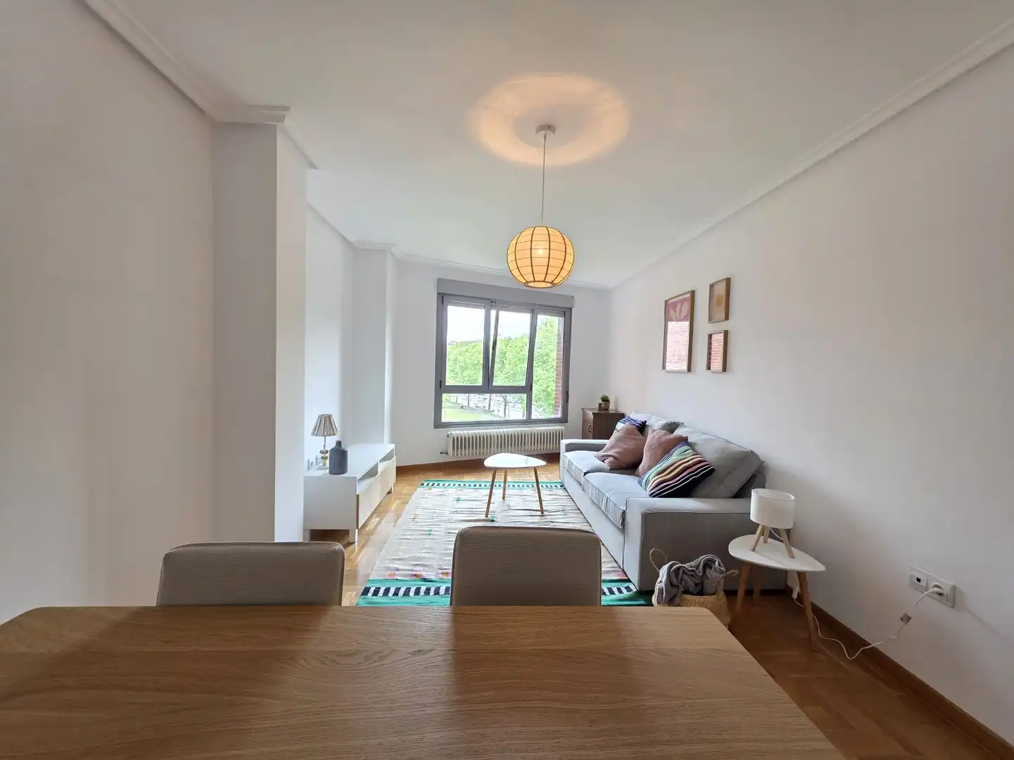Living room of Flat for rent in Siero  with Heating, Parquet flooring and Terrace