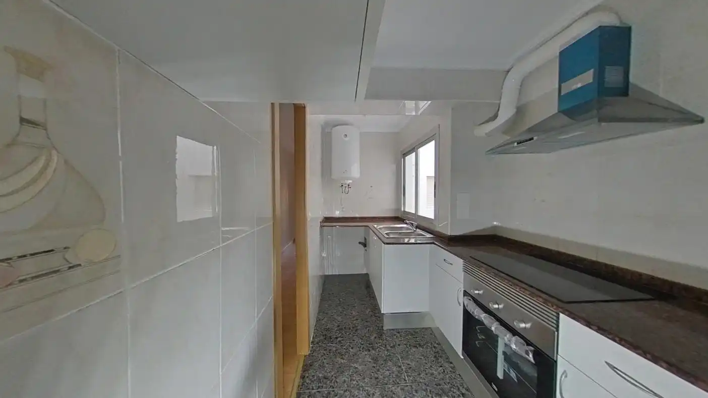 Cuina de Pis en venda en Valencia amb Parquet