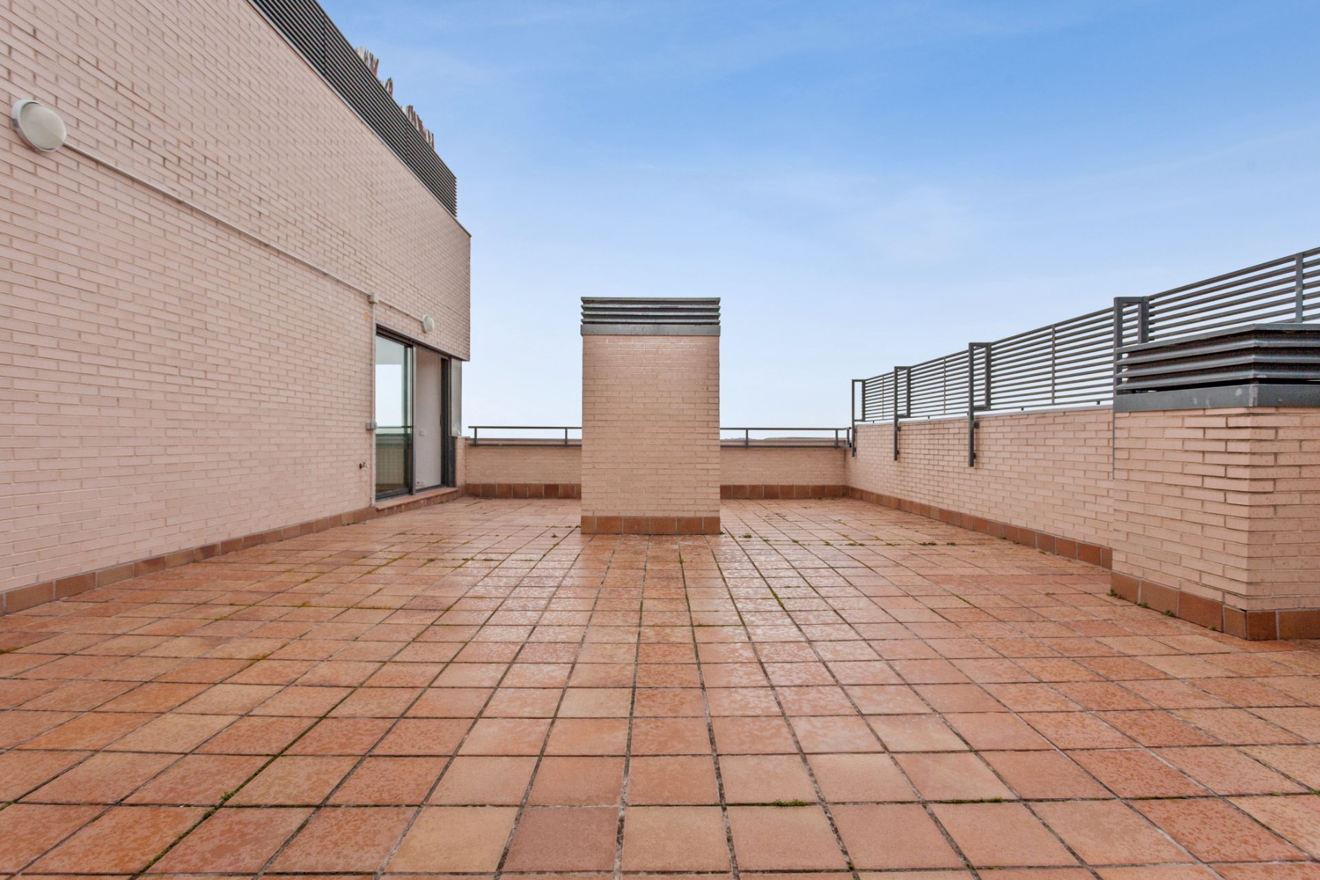 Terrassa de Pis en venda en  Madrid Capital amb Terrassa, Traster i Piscina comunitària