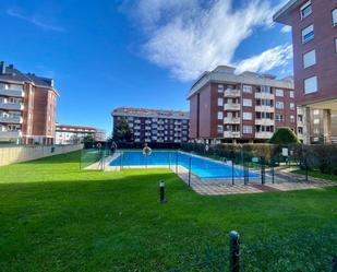 Piscina de Àtic en venda en Castro-Urdiales amb Terrassa