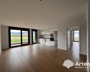 Living room of Flat for sale in Bilbao   with Heating, Private garden and Terrace