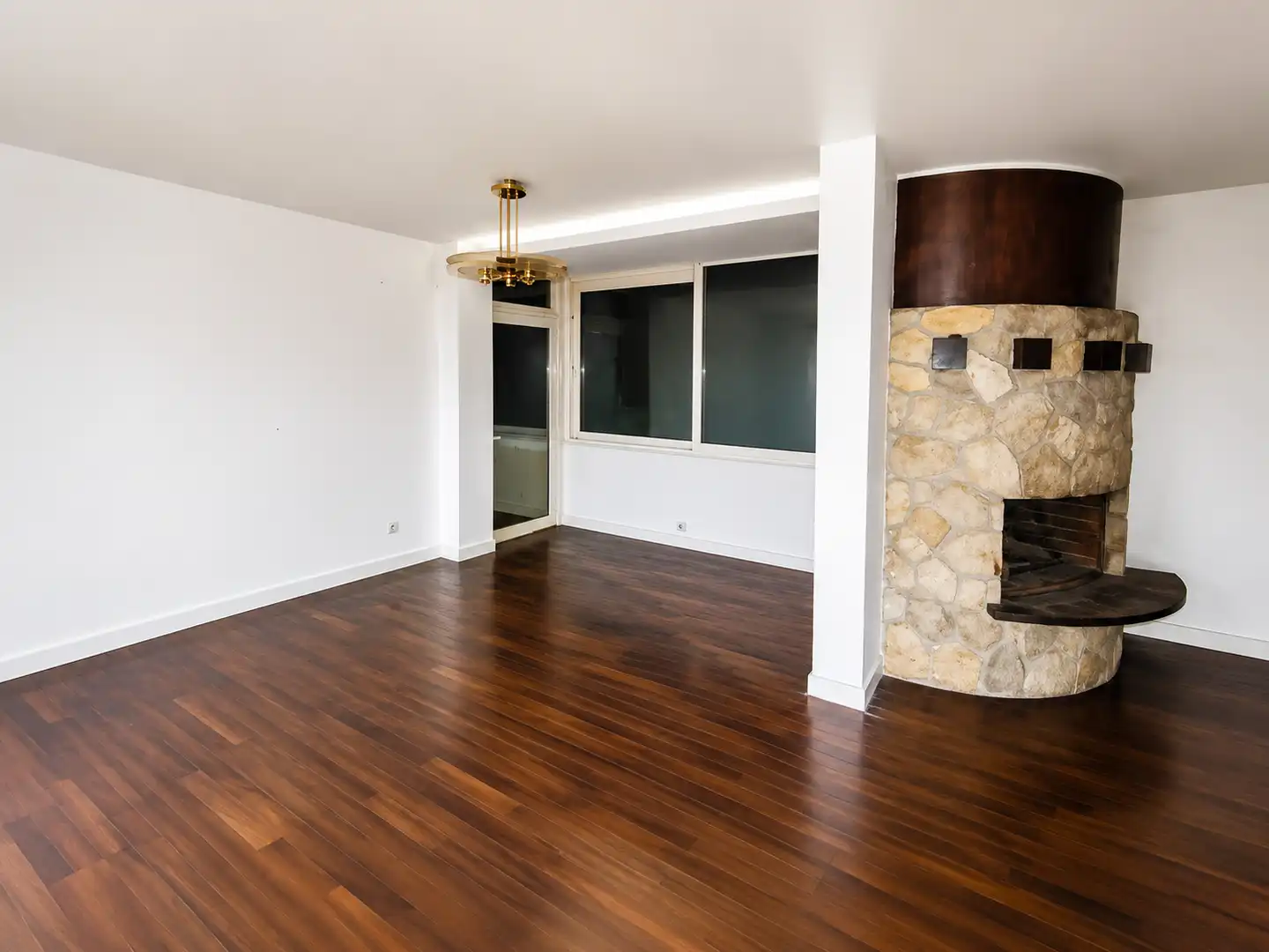 Casa con piscina in vendita a Olesa de Bonesvalls