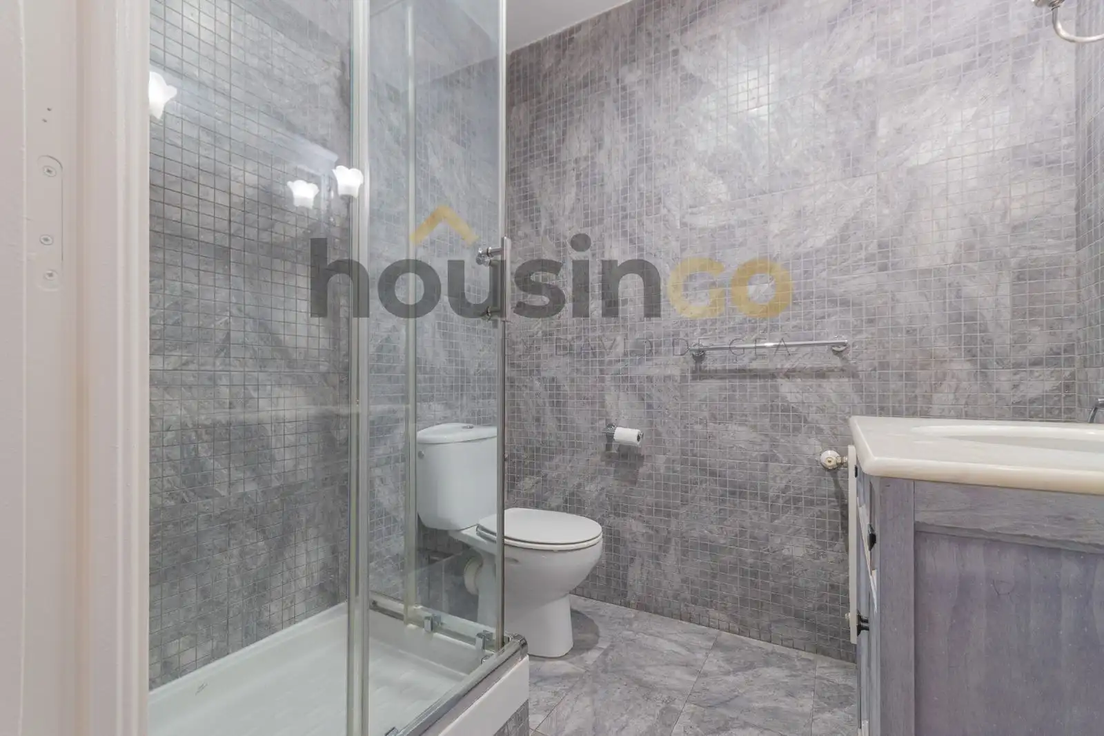 Baño de Piso de alquiler en Barrio de Salamanca