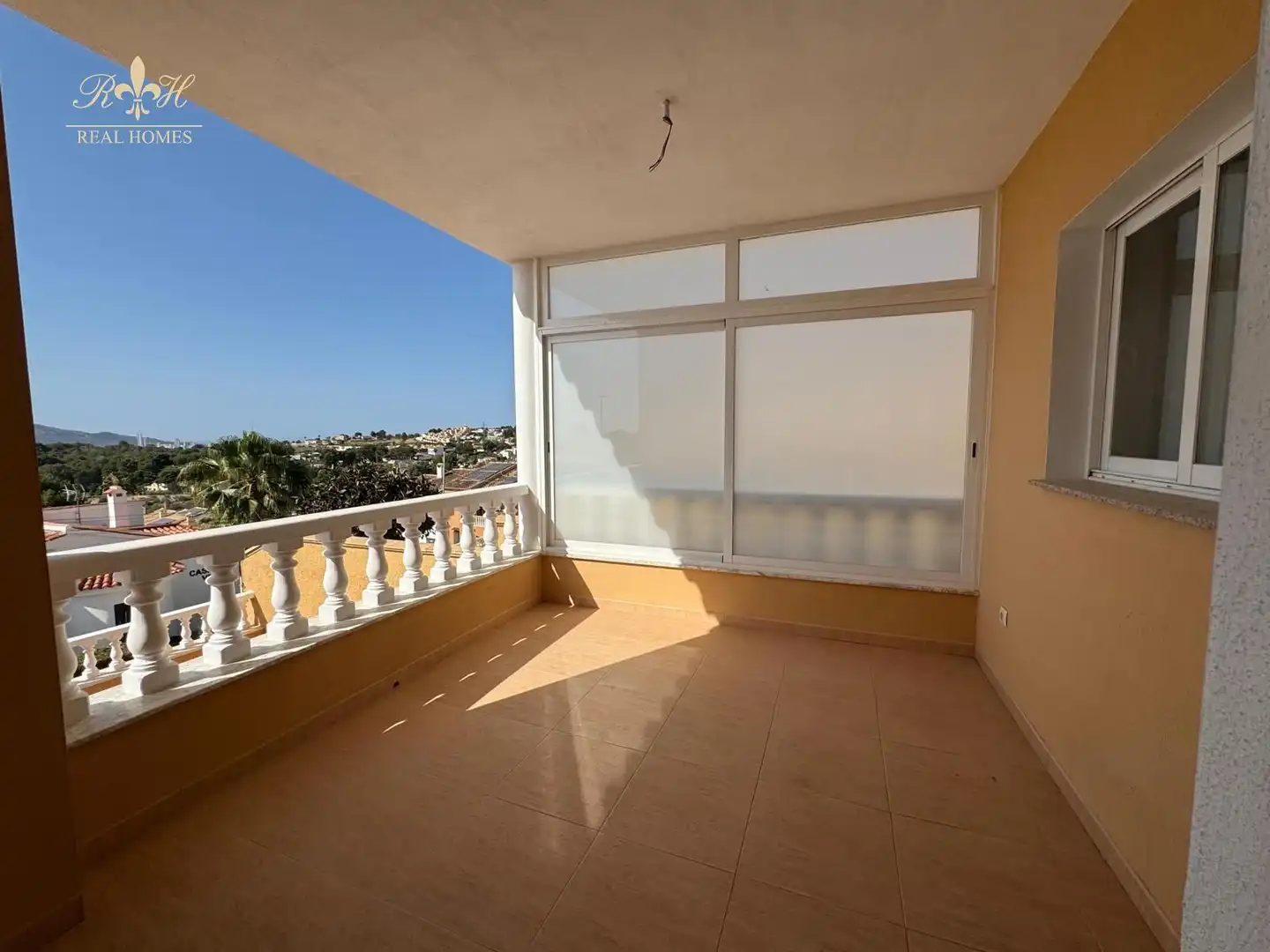 Exterior view of Houses for sale in L'Alfàs del Pi  with Air Conditioner, Heating and Swimming Pool