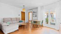Sala d'estar de Àtic en venda en Armilla amb Calefacció i Terrassa