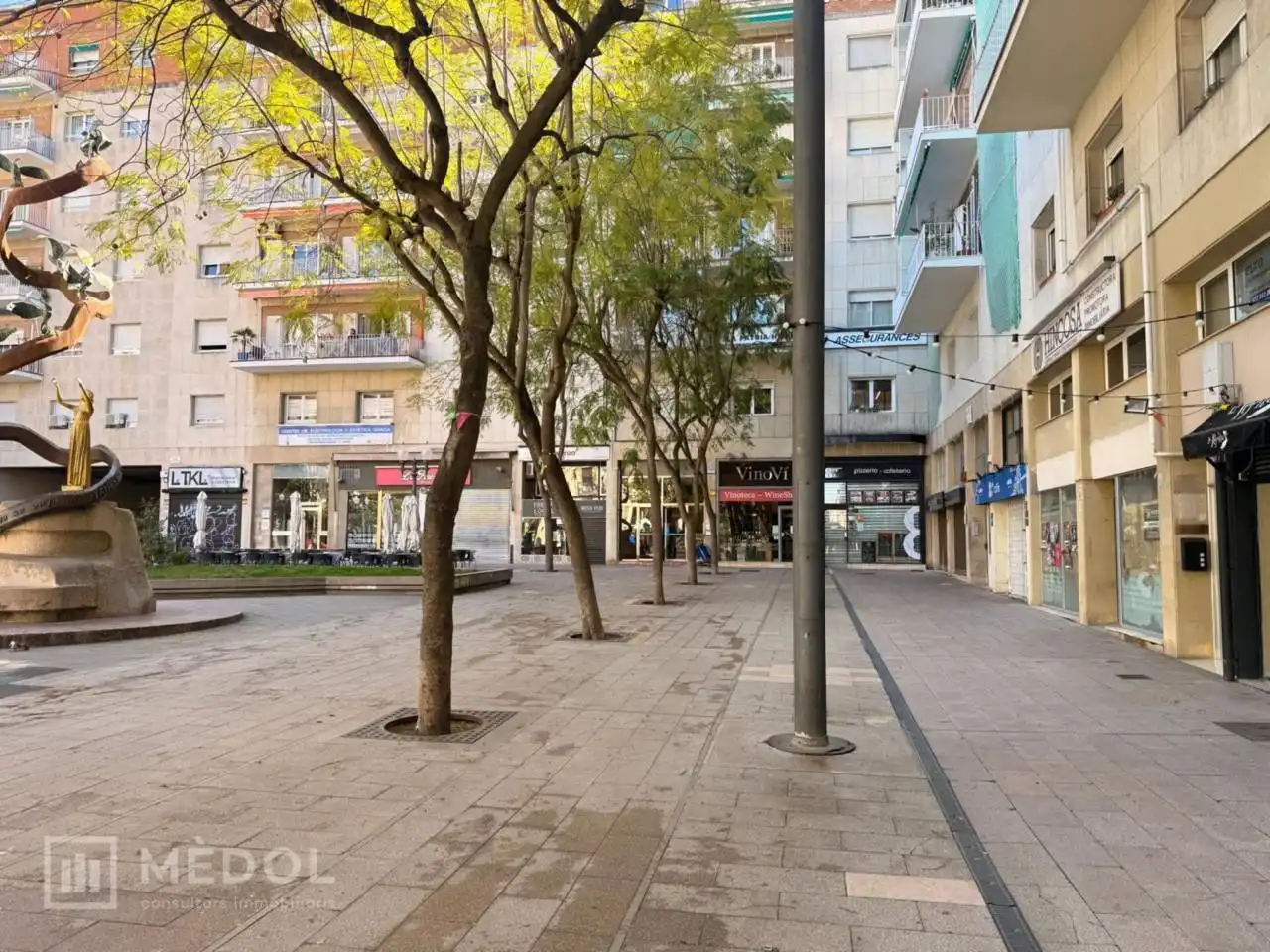 Local commercial en cession à Plaza Mossèn Cinto Verdaguer