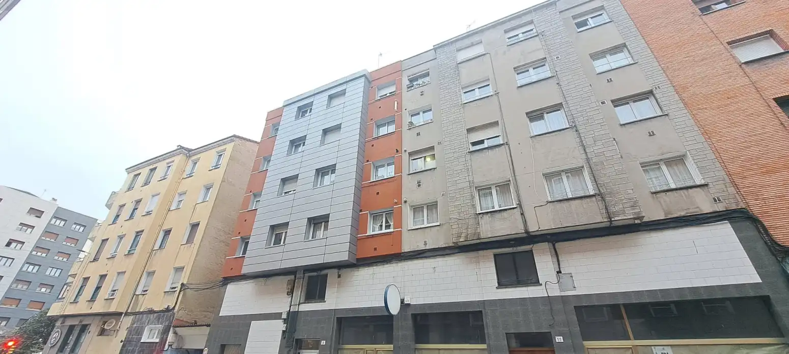 Vista exterior de Pis en venda en Gijón  amb Calefacció i Terrassa