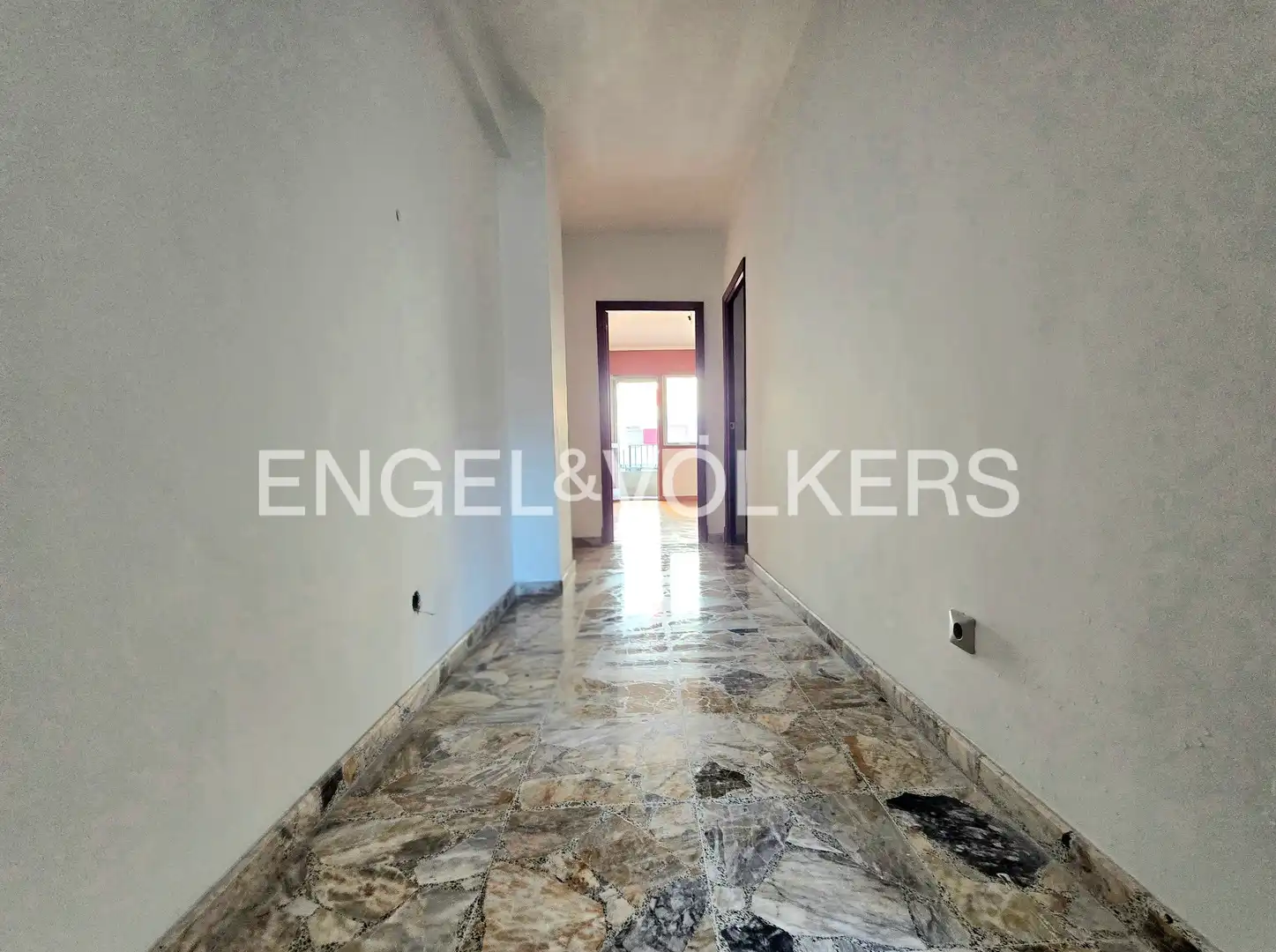 Piso con terraza en venta en Centro Urbano, imagen 2