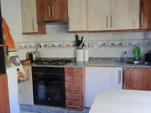 Cuina de Pis en venda en Degaña amb Parquet i Moblat