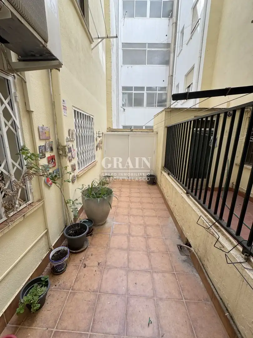 Garden of Flat for rent in Albacete  with Air Conditioner and Heating