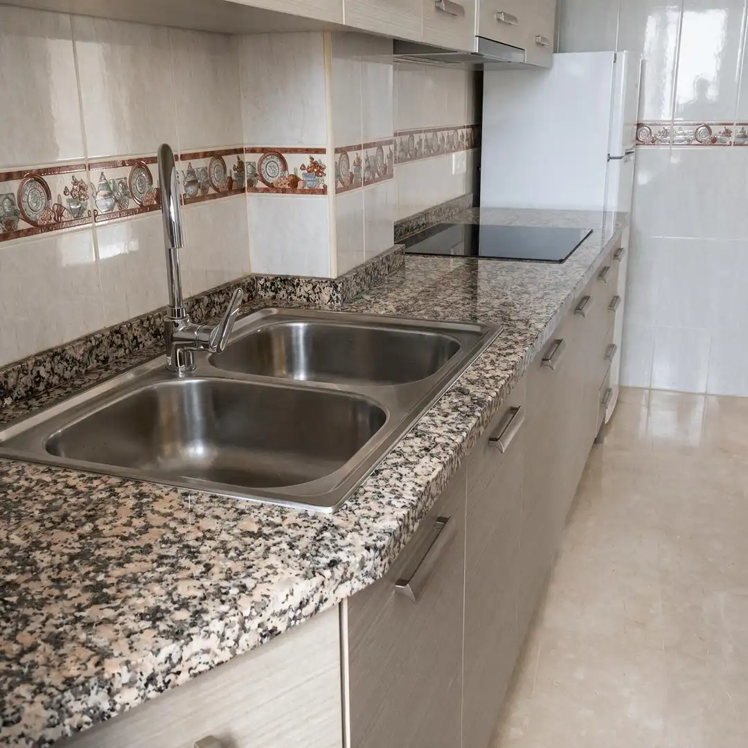 Küche von Wohnung zur Miete in Granada mit Klimaanlage, Heizung und Terrasse