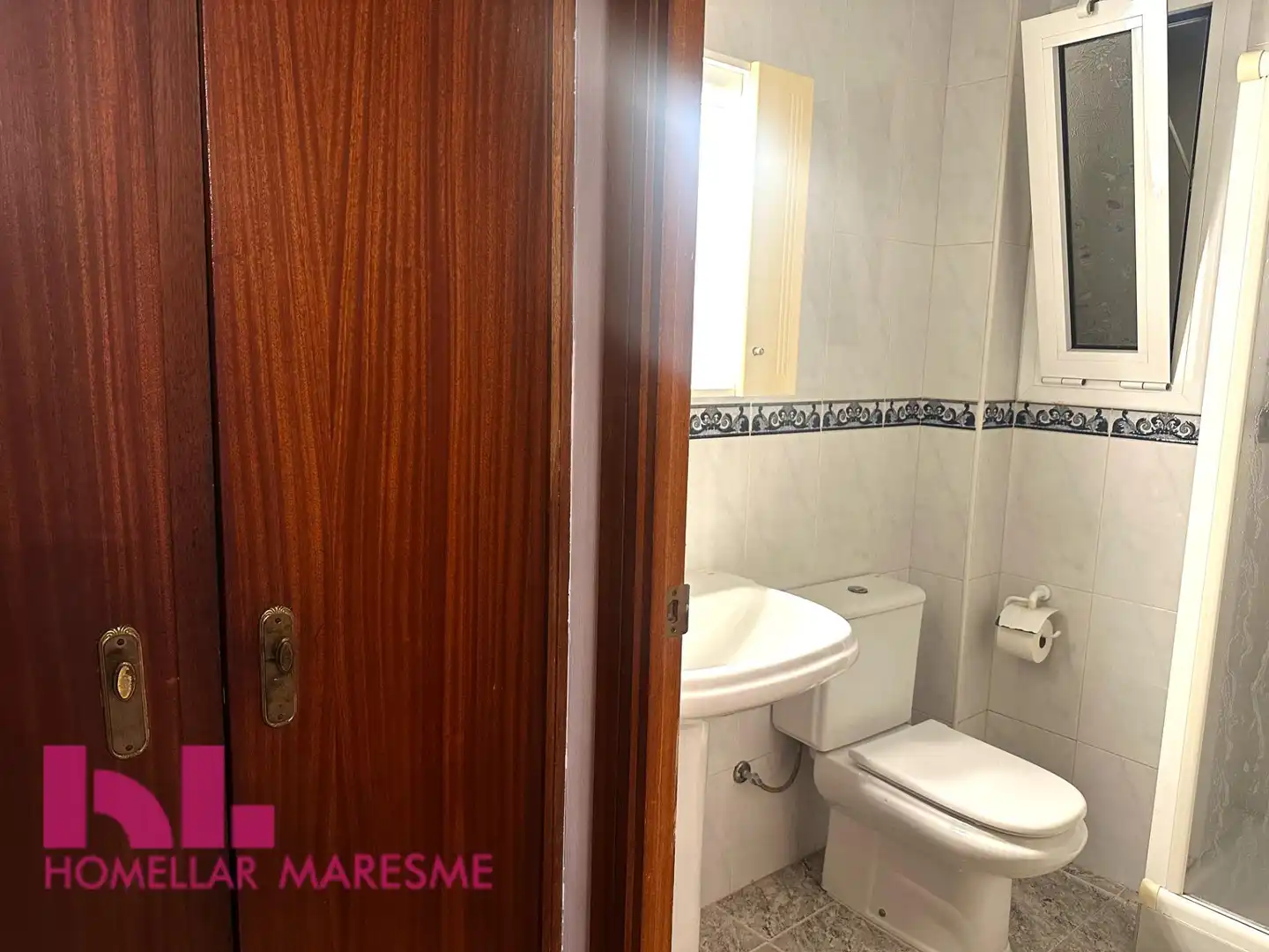 Badezimmer von Wohnung zum Verkauf in Calella mit Klimaanlage, Heizung und Terrasse