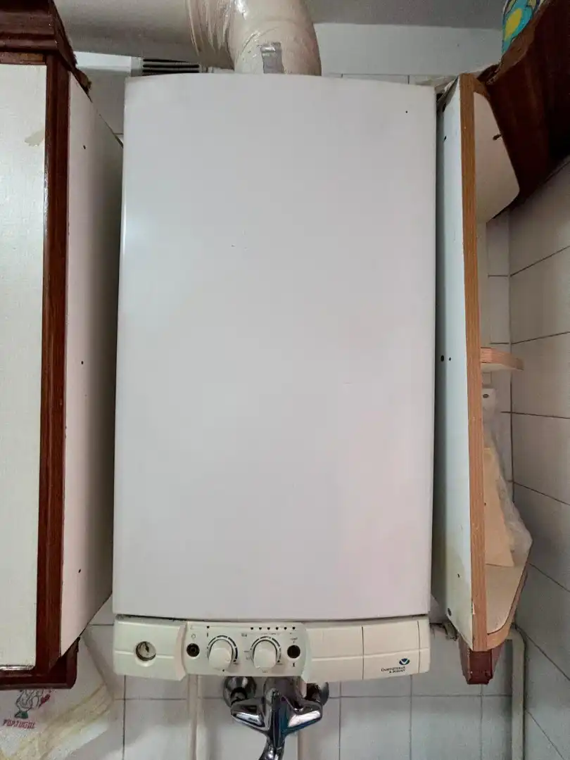 Vista exterior de Piso en venta en Gijón  con Calefacción, Parquet y Amueblado
