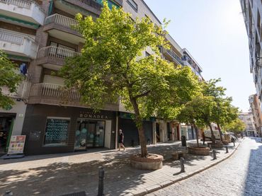 Pis amb balcó en venda a Ronda