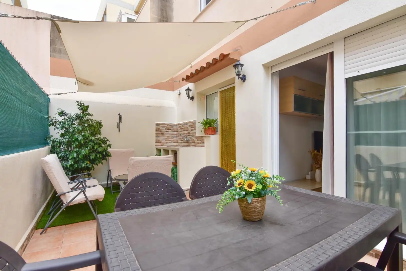 Maison mitoyenne avec terrasse à vendre à Zona Alta