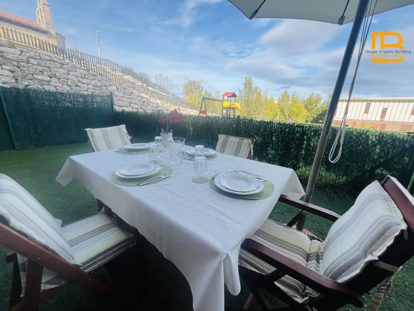 Terraza de Piso en venta en Villarcayo de Merindad de Castilla la Vieja con Calefacción, Parquet y Terraza
