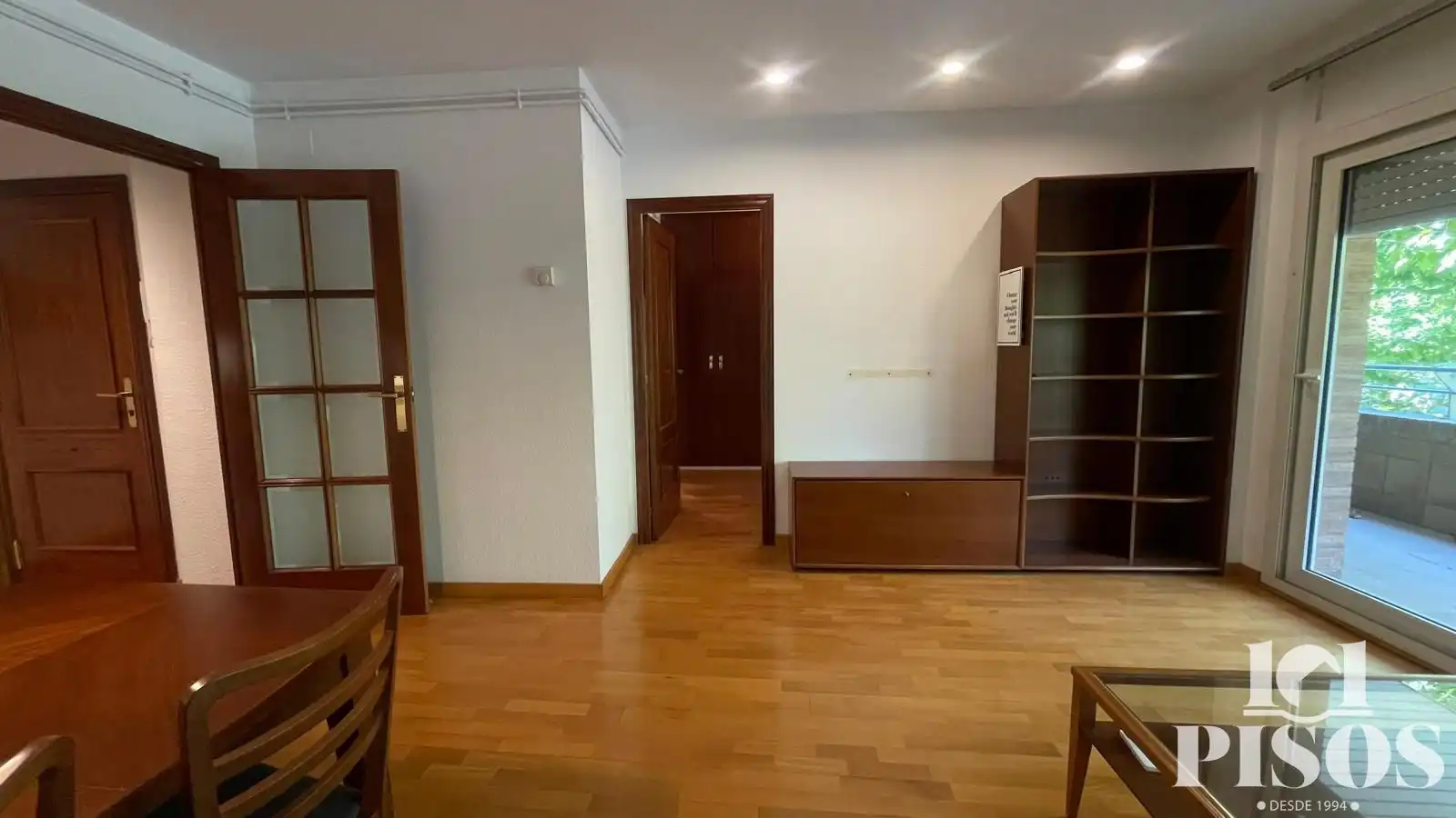 Sala de estar de Piso de alquiler en Sant Cugat del Vallès con Calefacción, Parquet y Terraza