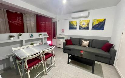 Living room of Study for sale in Vélez-Málaga  with Air Conditioner