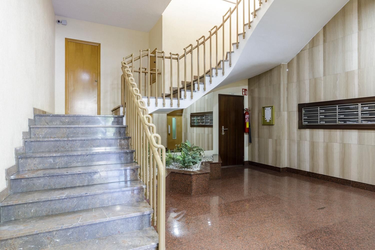Flat for sale in  Zaragoza Capital  with Terrace