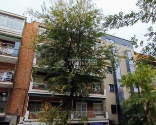 Exterior view of Flat for sale in  Madrid Capital  with Heating and Terrace