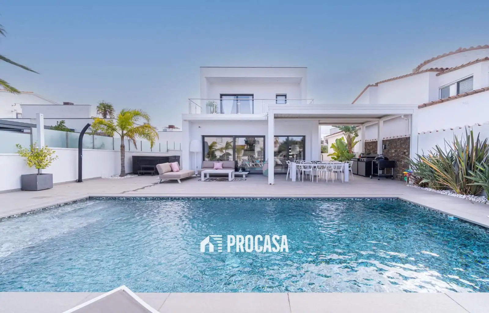Chalet con piscina en venta en Falconera, imagen 2