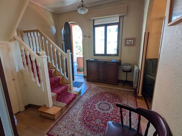 Semi-detached house with balcony for sale in Calle Montevideo