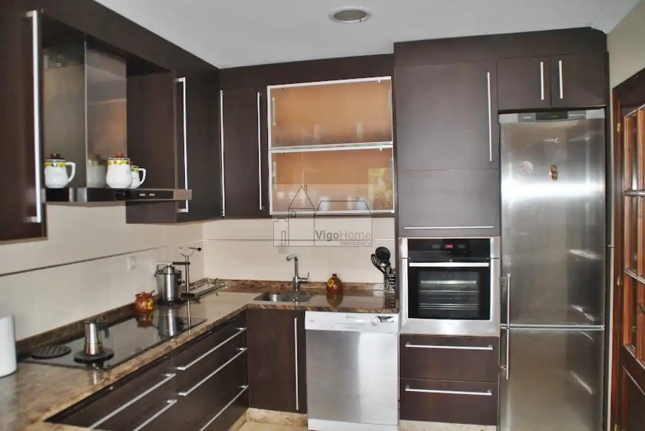 Kitchen of Houses for sale in Cangas   with Heating, Private garden and Terrace