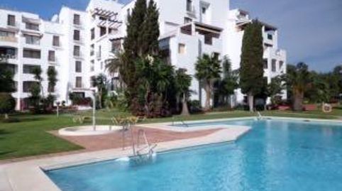 Foto 2 von Dachboden zum Verkauf in Avenida José Banús, 875, Puerto Banús, Marbella