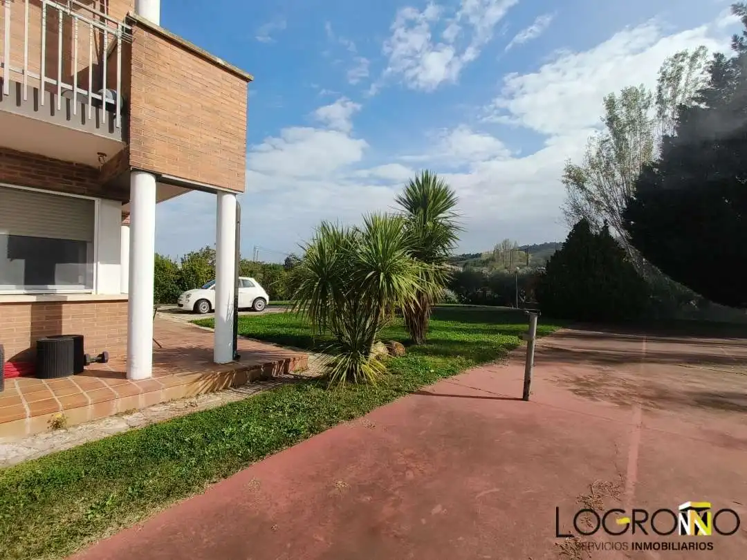 Casa o xalet en venda a Alberite