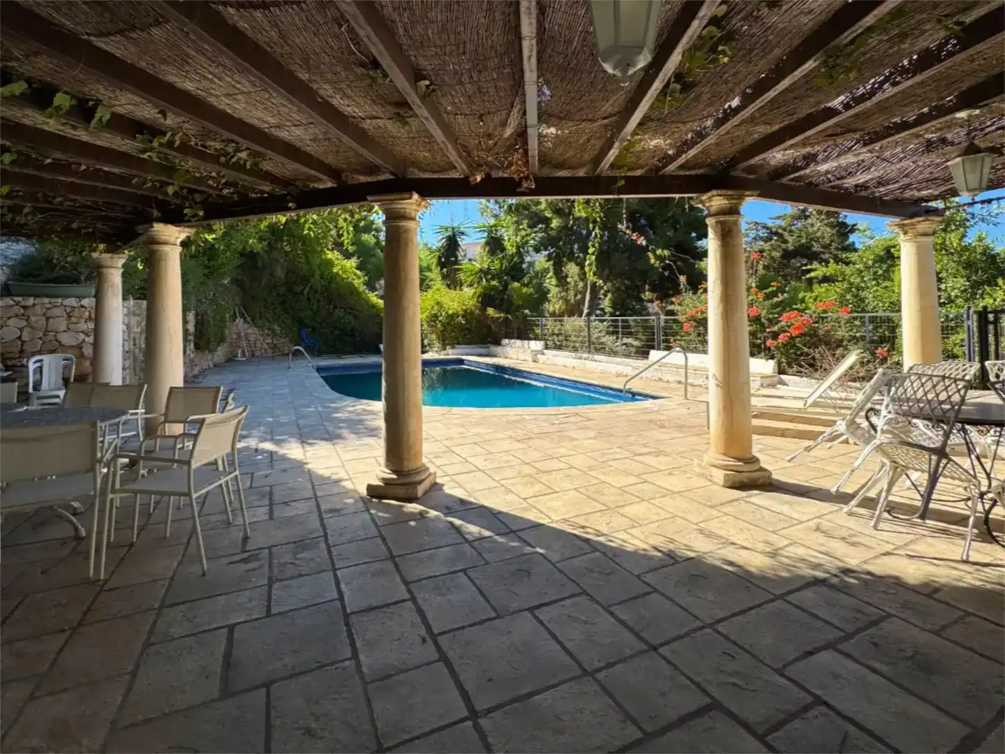 Terrassa de Pis en venda en Málaga amb Jardí privat, Traster i Piscina