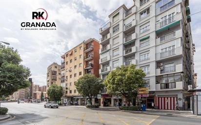 Exterior view of Flat for sale in  Granada Capital  with Air Conditioner