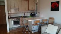 Cuina de Apartament en venda en León Capital  amb Calefacció, Terrassa i Traster