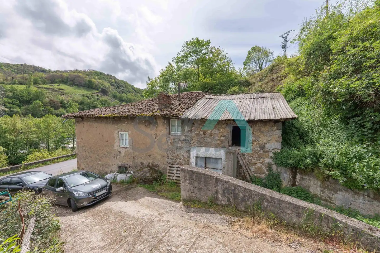 Exterior view of Houses for sale in Lena  with Balcony