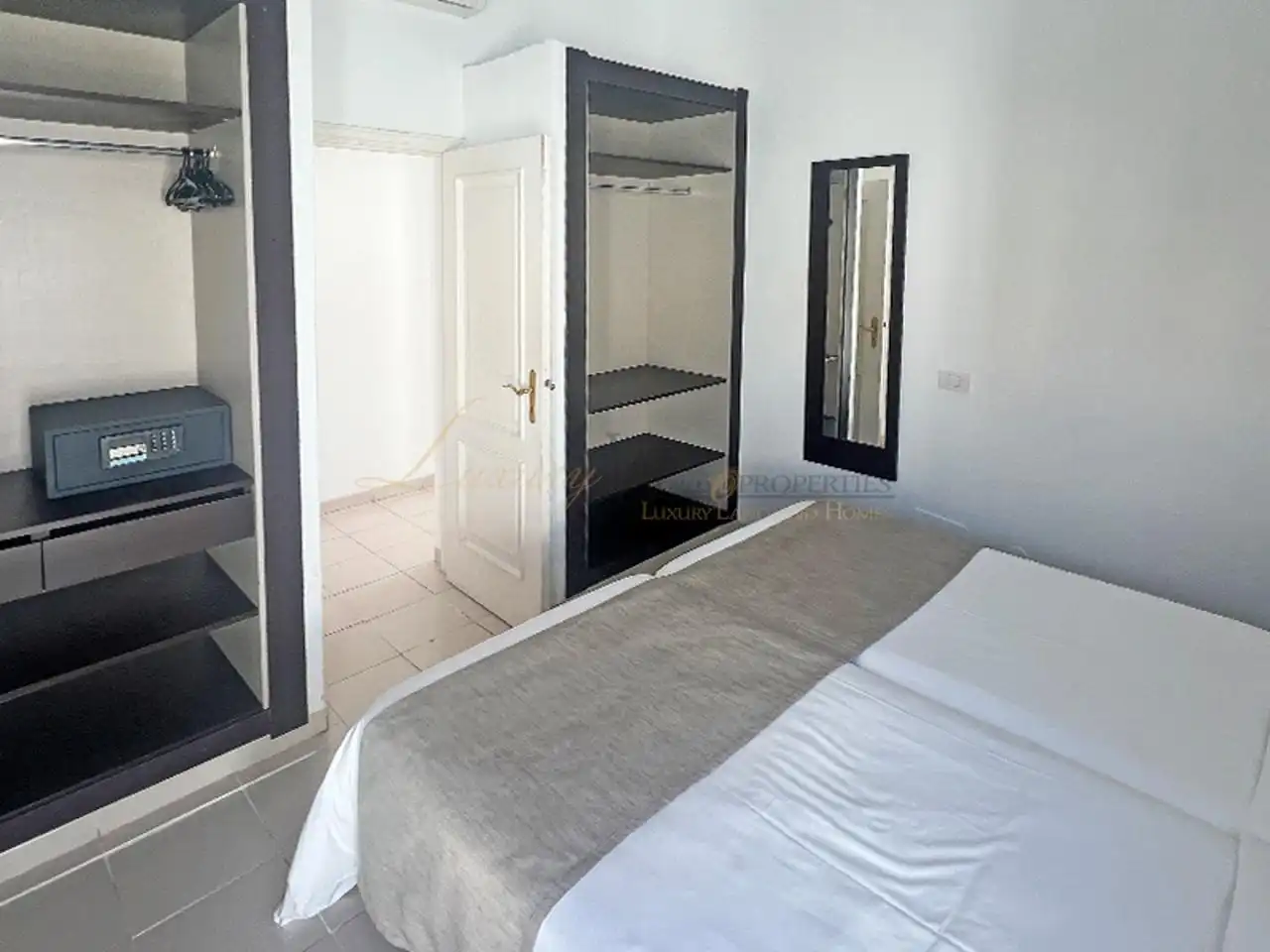 Apartament amb piscina en venda a De Bruselas, imagen 13