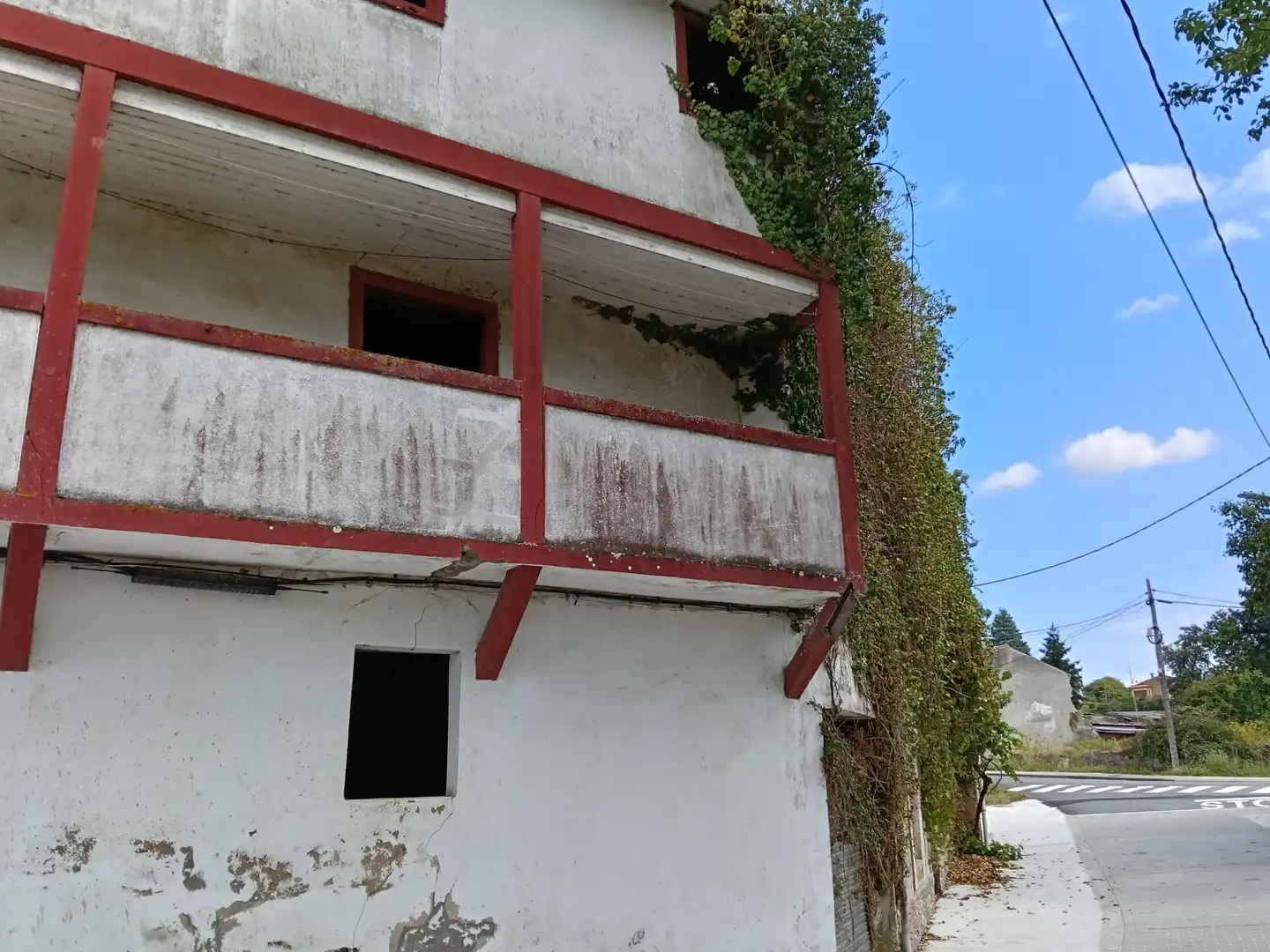 Adossat amb terrassa en venda a Bergondo, imagen 4