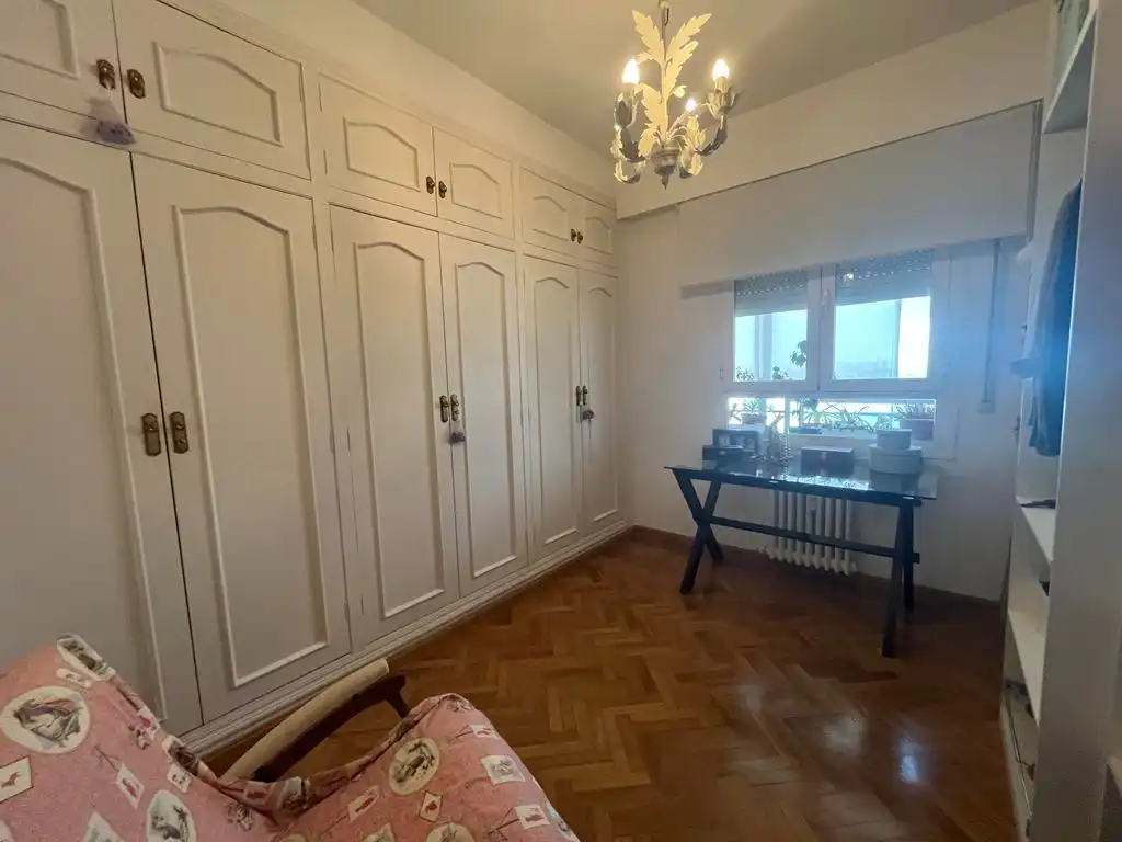 Schlafzimmer von Wohnung zum Verkauf in Albacete mit Klimaanlage, Heizung und Parkett