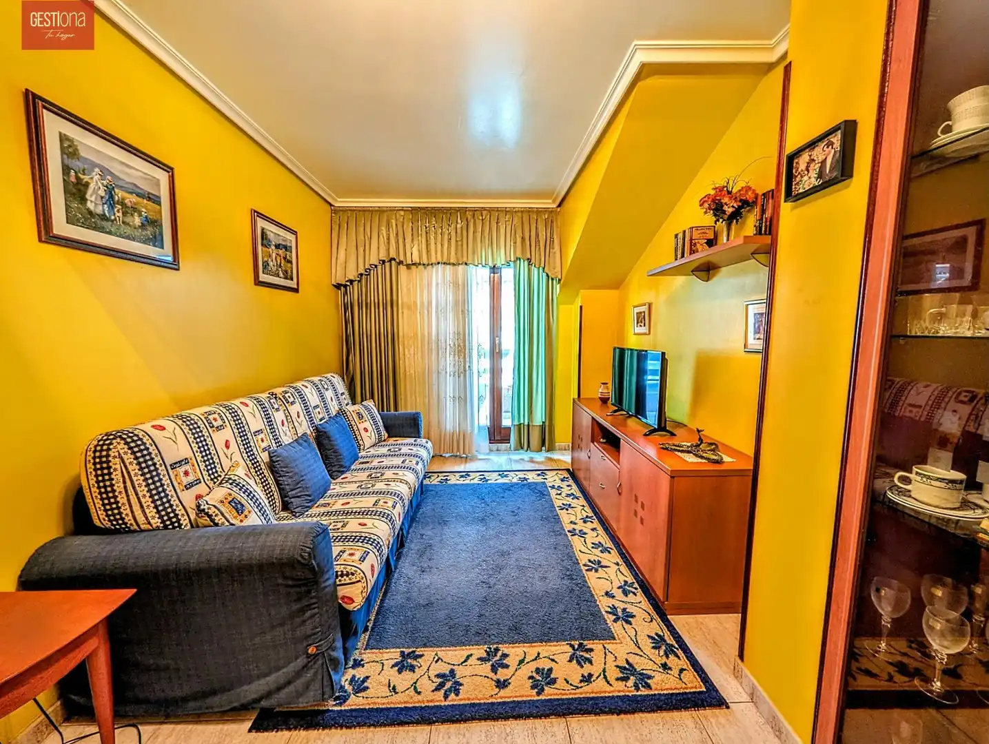 Sala de estar de Ático en venta en Noja con Calefacción, Balcón y Piscina comunitaria
