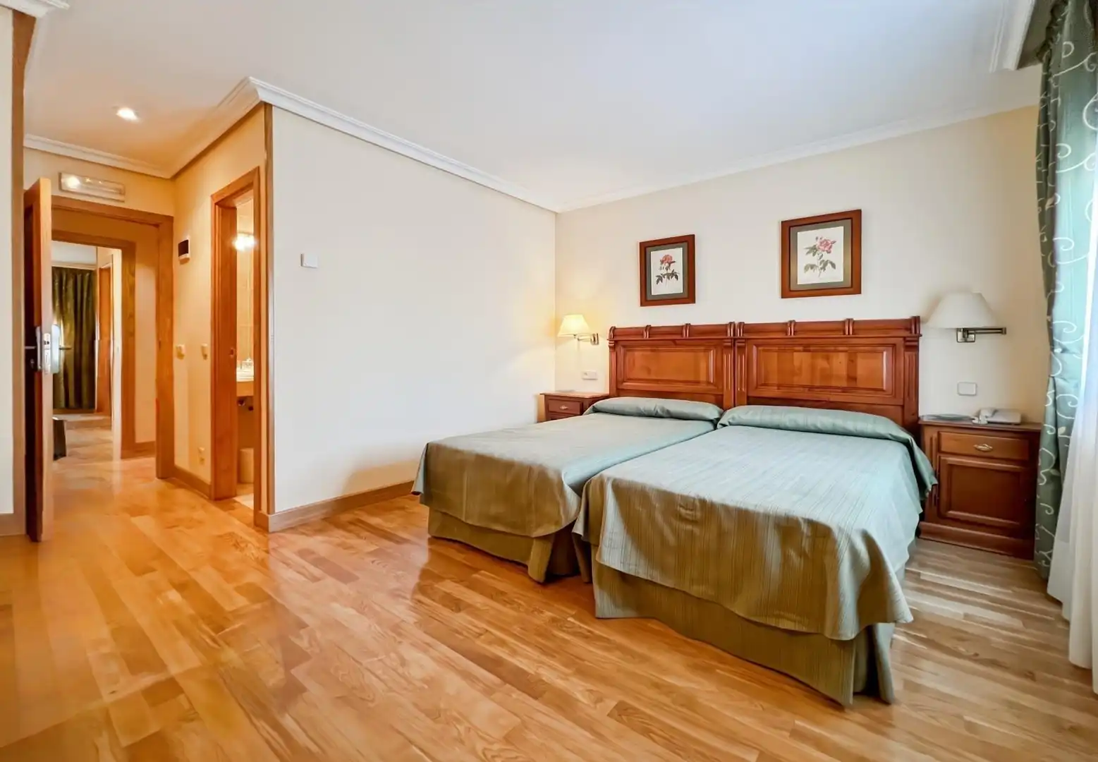 Bedroom of Country homes for sale in Buitrago del Lozoya  with Air Conditioner and Alarm