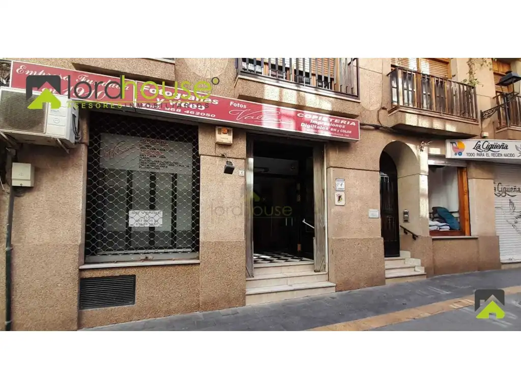 Local comercial en venda a N/A