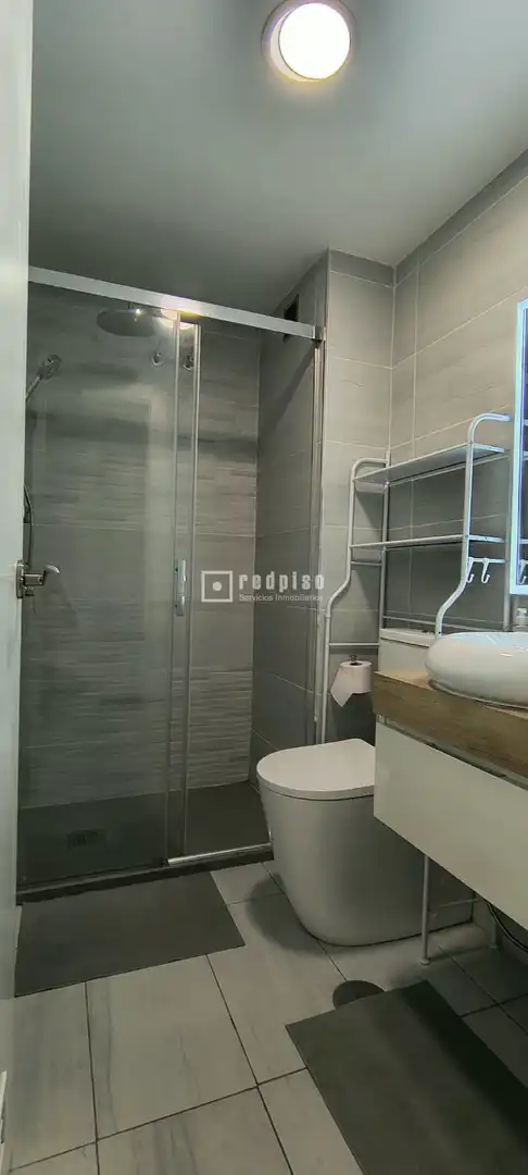 Badezimmer von Wohnung zur Miete in Málaga mit Klimaanlage, Heizung und Möbliert