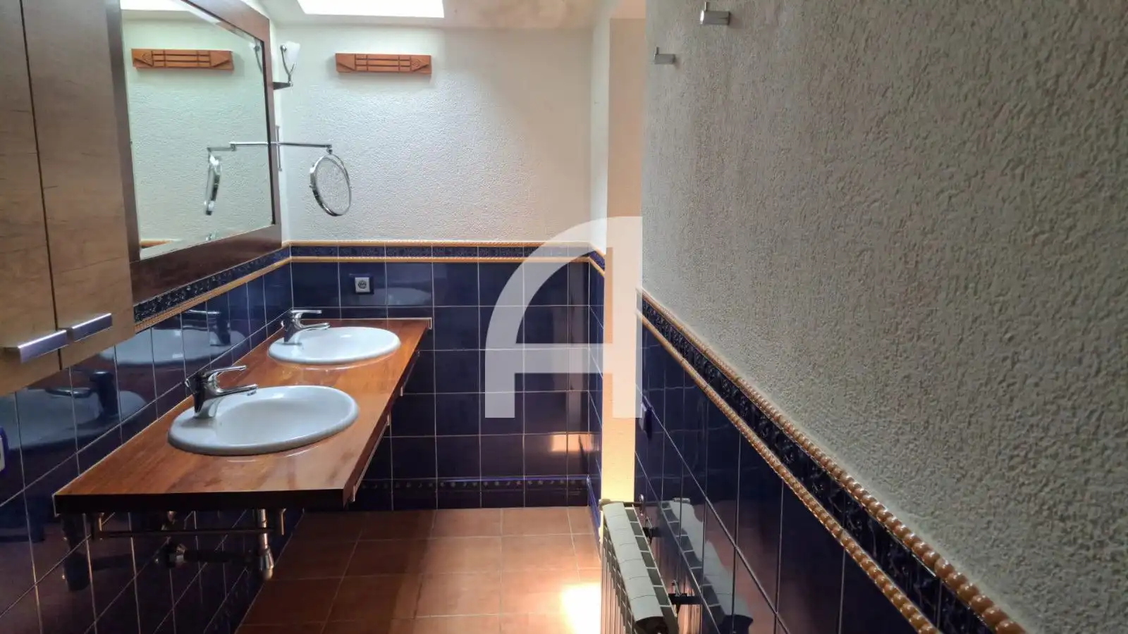 Bany de Casa o xalet de lloguer en Aiguaviva amb Calefacció, Jardí privat i Terrassa