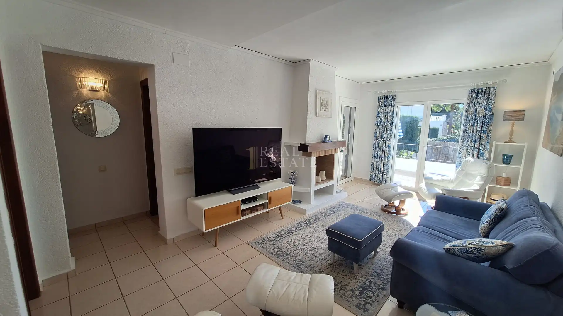Casa amb terrassa en venda a Calle Mar Negro, imagen 9
