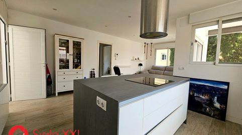 Presentamos este acogedor chalet unifamiliar de dos plantas en primera línea de la playa de Burriana.El acceso a la vivienda se re, imatge 4