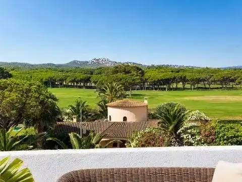 Vista exterior de Dúplex en venda en Pals amb Calefacció i Moblat