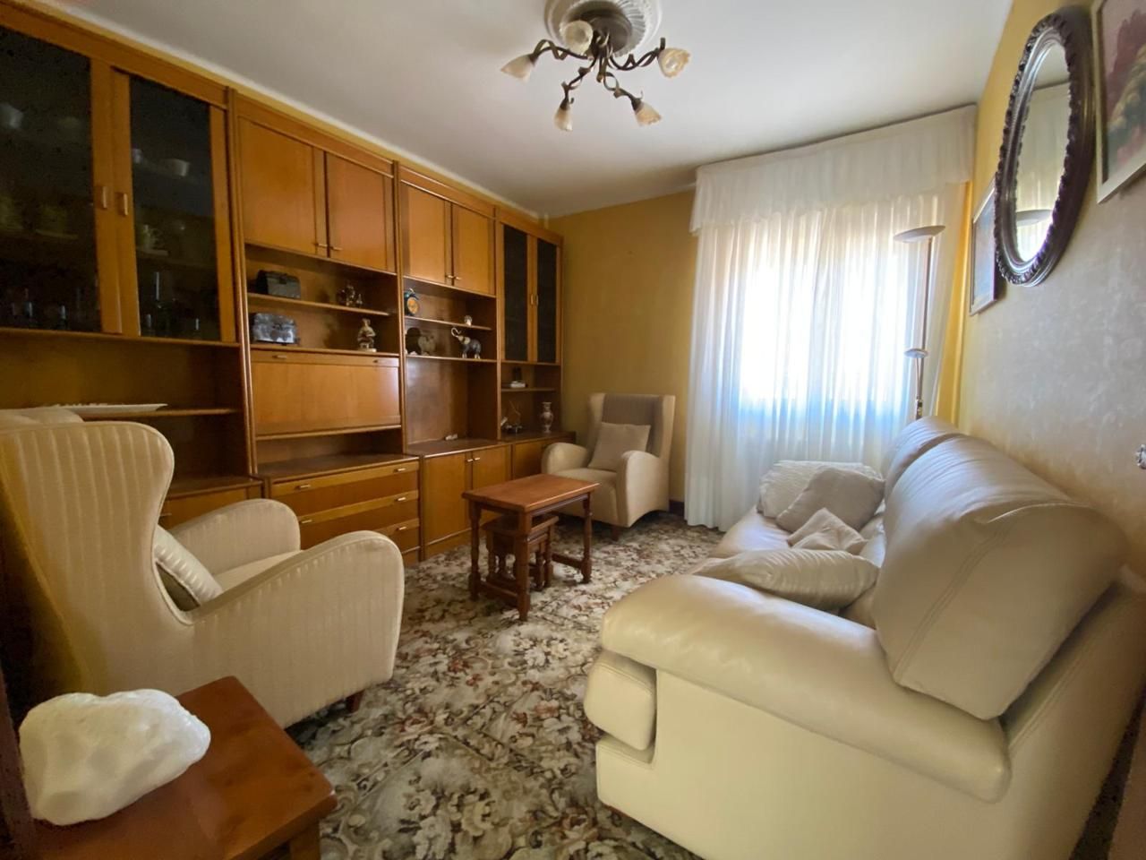 Sala d'estar de Pis en venda en Durango amb Calefacció