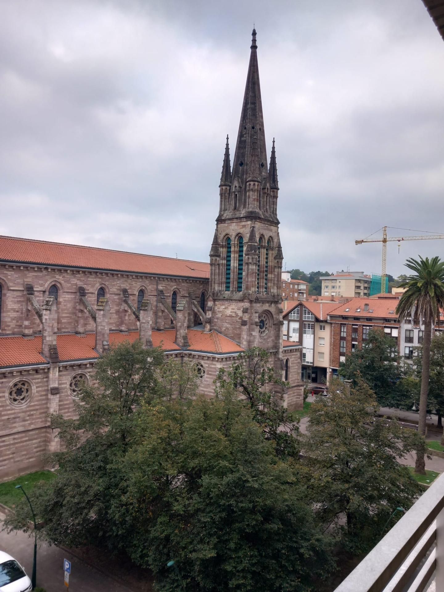 Vista exterior de Pis en venda en Torrelavega  amb Calefacció, Terrassa i Traster